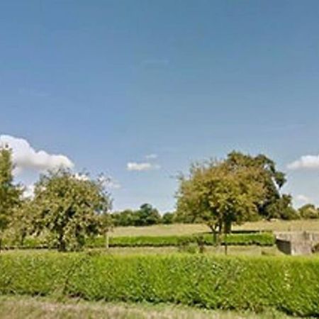 Gite Spacieux Et Chaleureux Sainte-Mere-Eglise Bagian luar foto